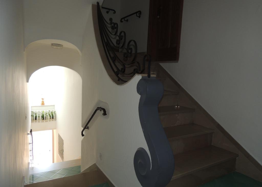 La Tavolozza Residence Positano Bagian luar foto