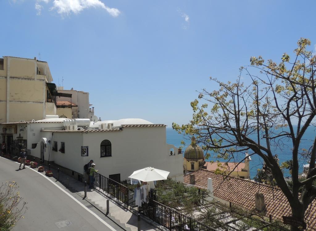 La Tavolozza Residence Positano Bagian luar foto