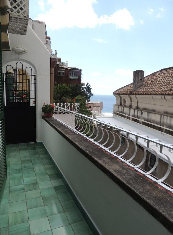 La Tavolozza Residence Positano Bagian luar foto